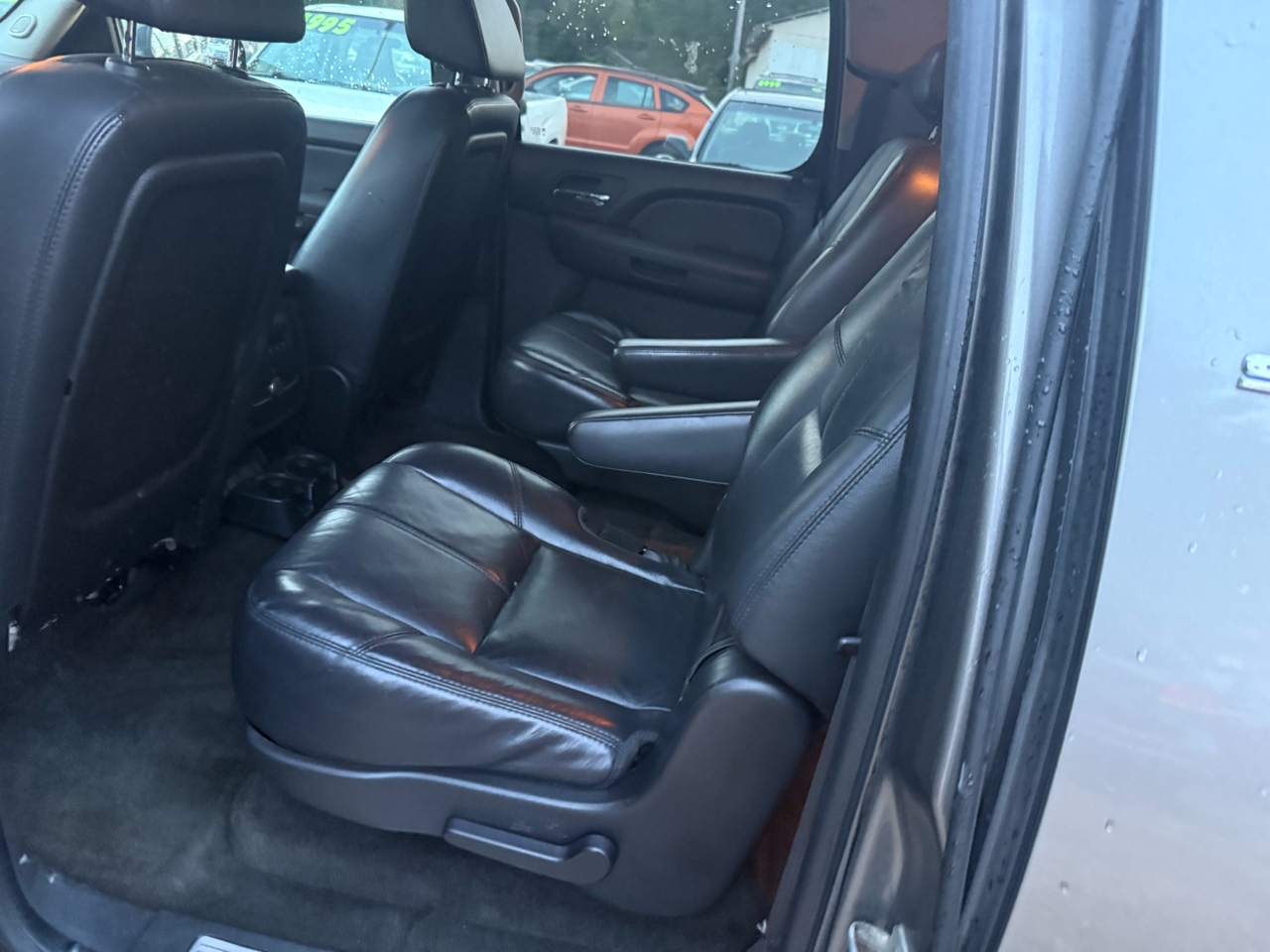 GMC Yukon XL SLE-1 1/2 Ton 2WD 2007 GMC Yukon XL SLE-1 1/2 Ton 2WD 2007