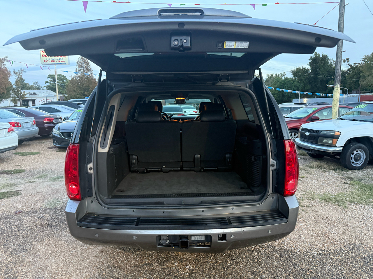 GMC Yukon XL SLE-1 1/2 Ton 2WD 2007 GMC Yukon XL SLE-1 1/2 Ton 2WD 2007