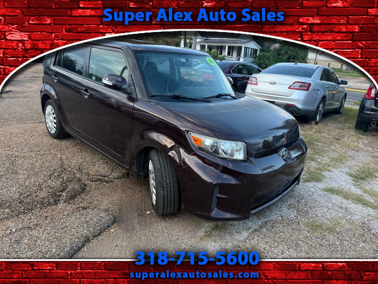 Scion xB 5-Door Wagon 5-Spd MT 2014 Scion xB 5-Door Wagon 5-Spd MT 2014