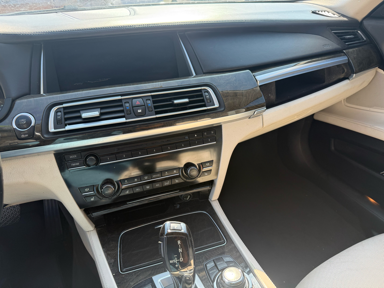BMW 7-Series 750Li 2013 BMW 7-Series 750Li 2013