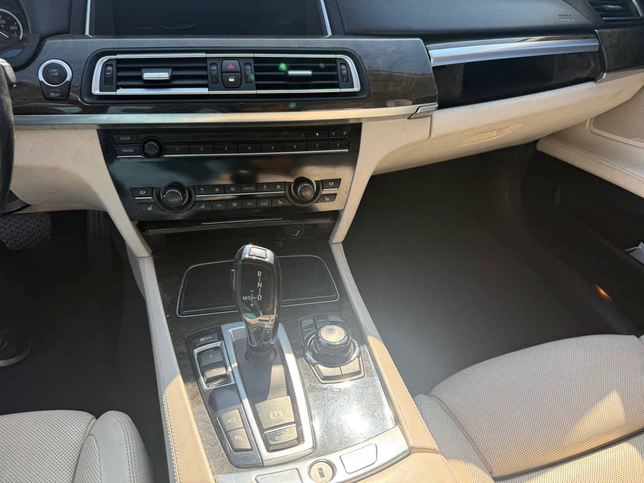 BMW 7-Series 750Li 2013 BMW 7-Series 750Li 2013