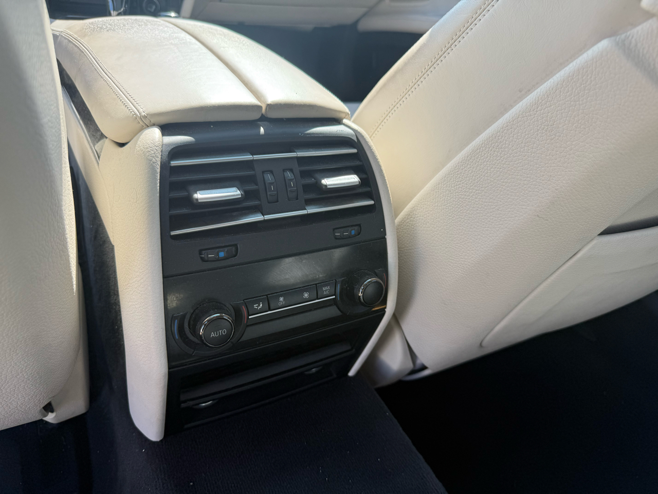 BMW 7-Series 750Li 2013 BMW 7-Series 750Li 2013
