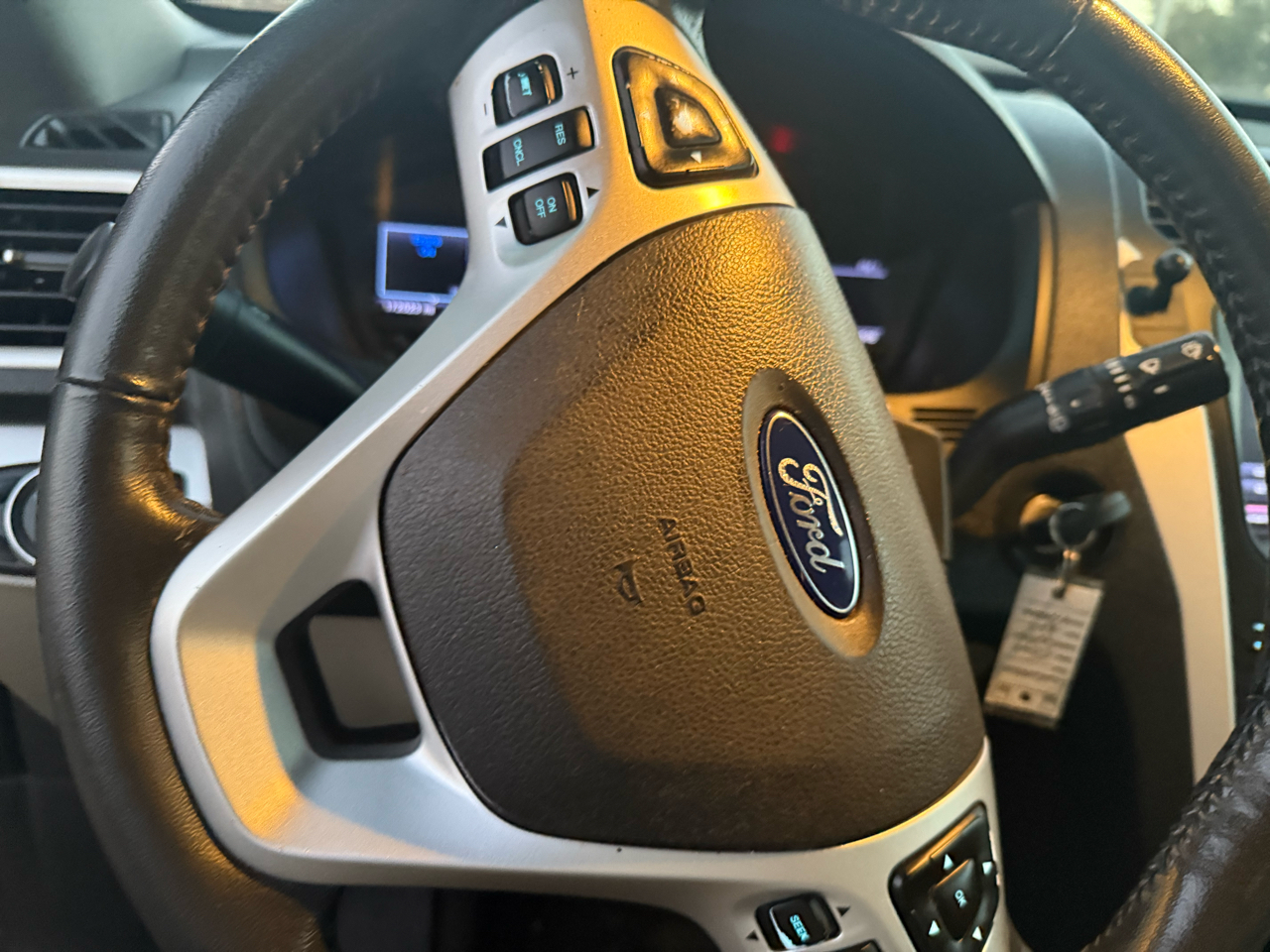 Ford Explorer XLT FWD 2013