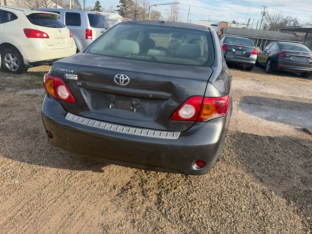 Toyota Corolla 4dr Sdn Base Manual 2009