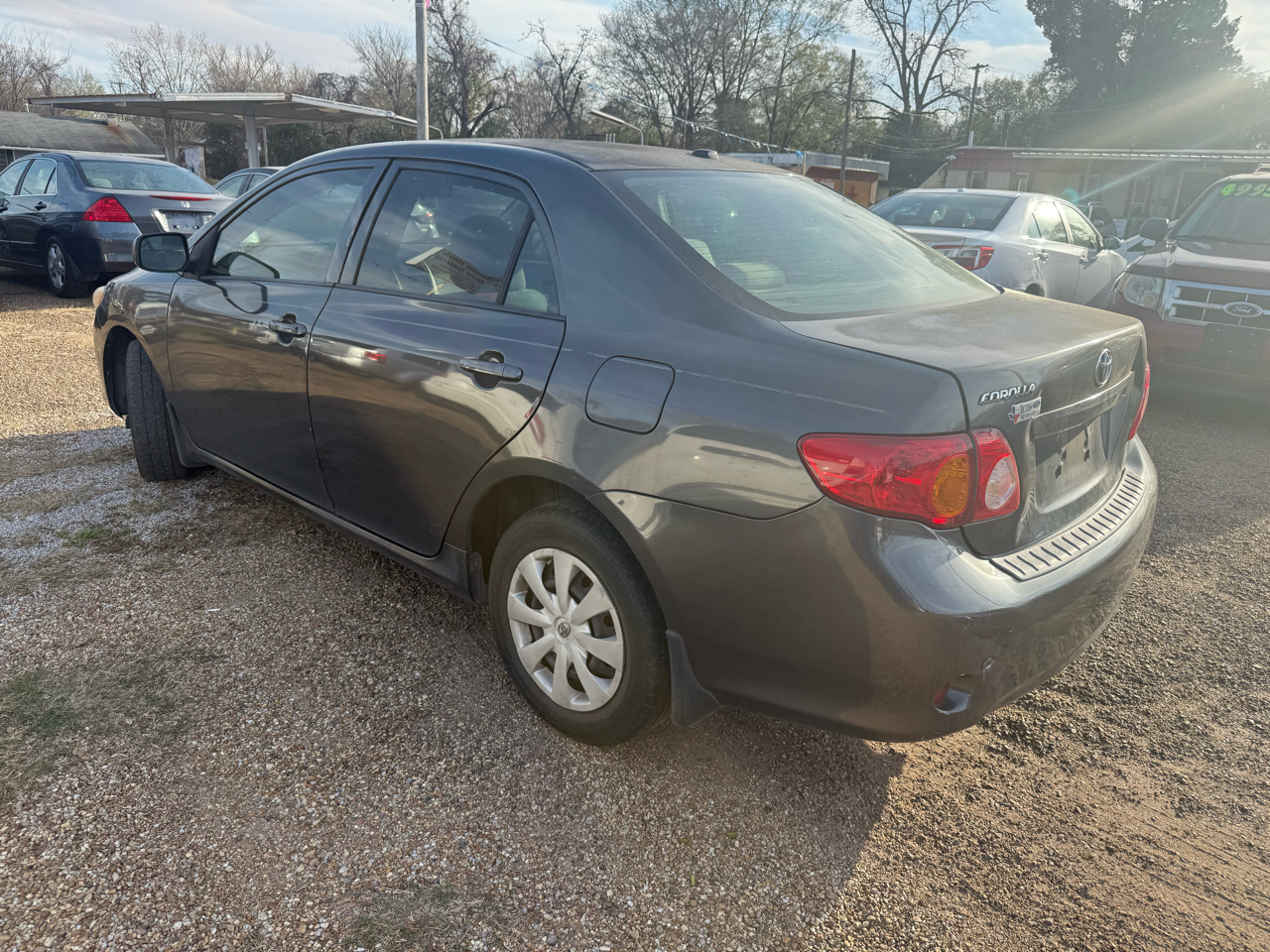 Toyota Corolla 4dr Sdn Base Manual 2009