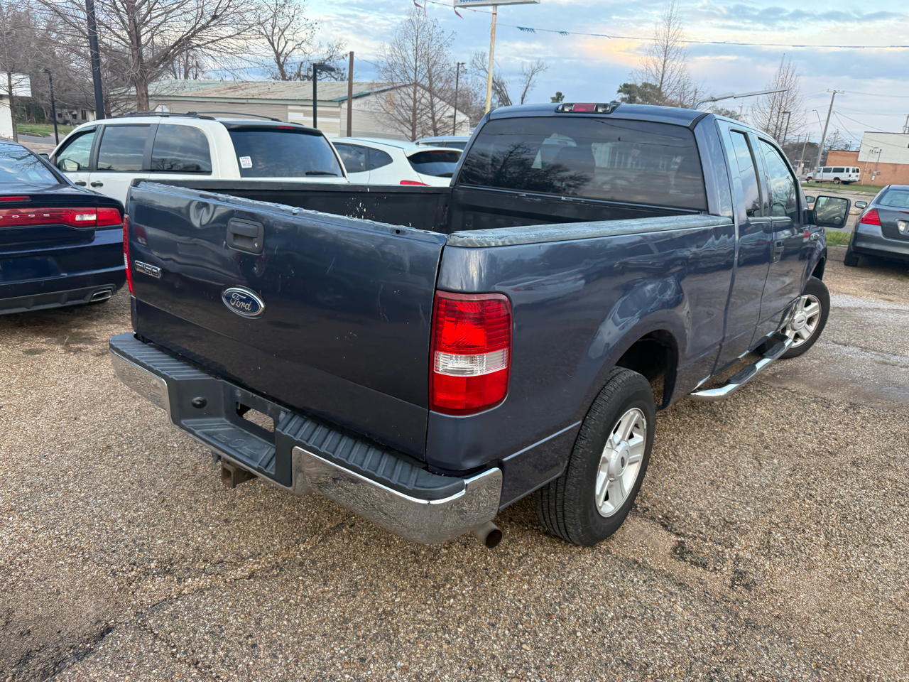 Ford F-150 2WD Supercab 133" FX2 2004