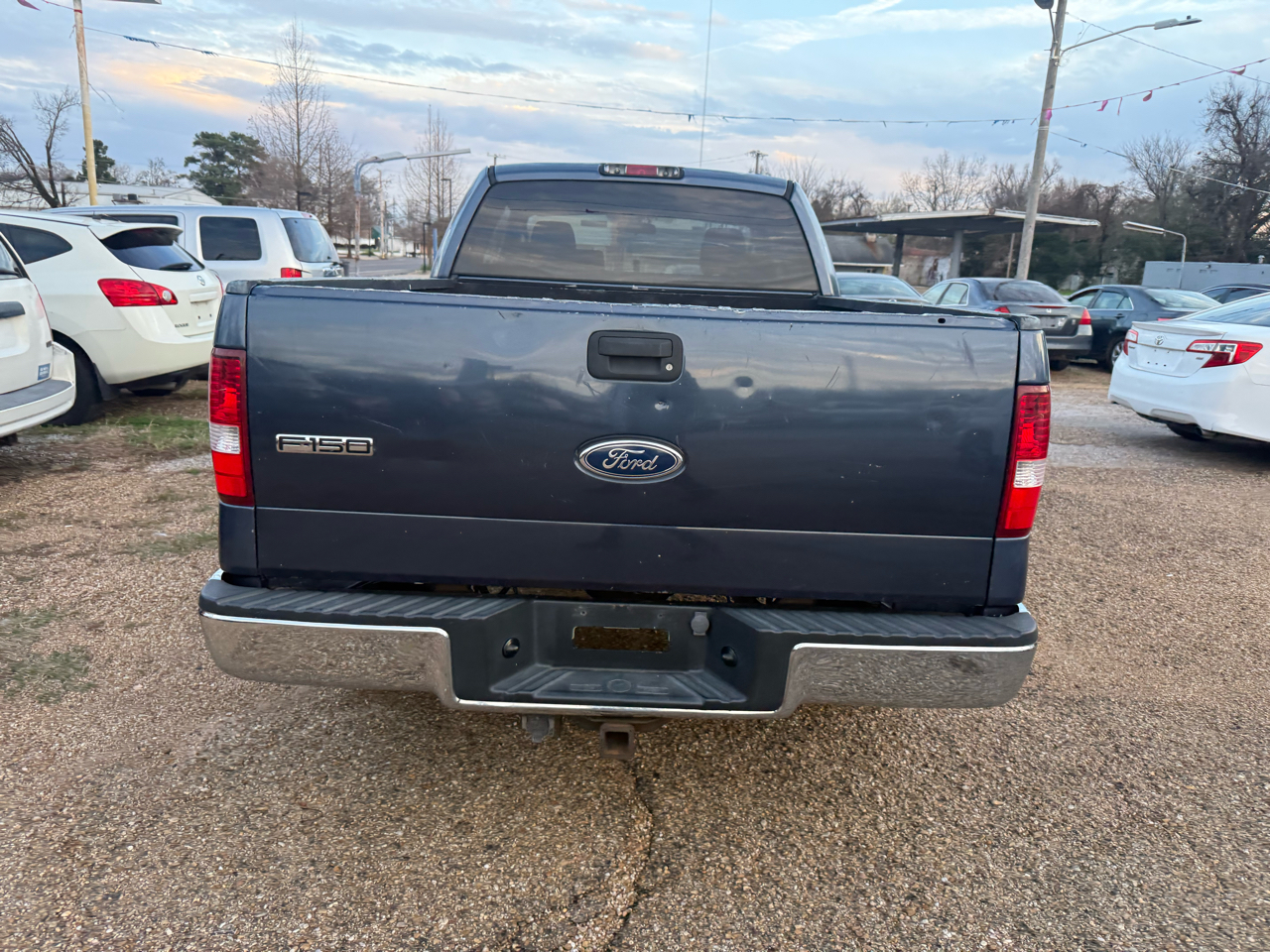 Ford F-150 2WD Supercab 133" FX2 2004