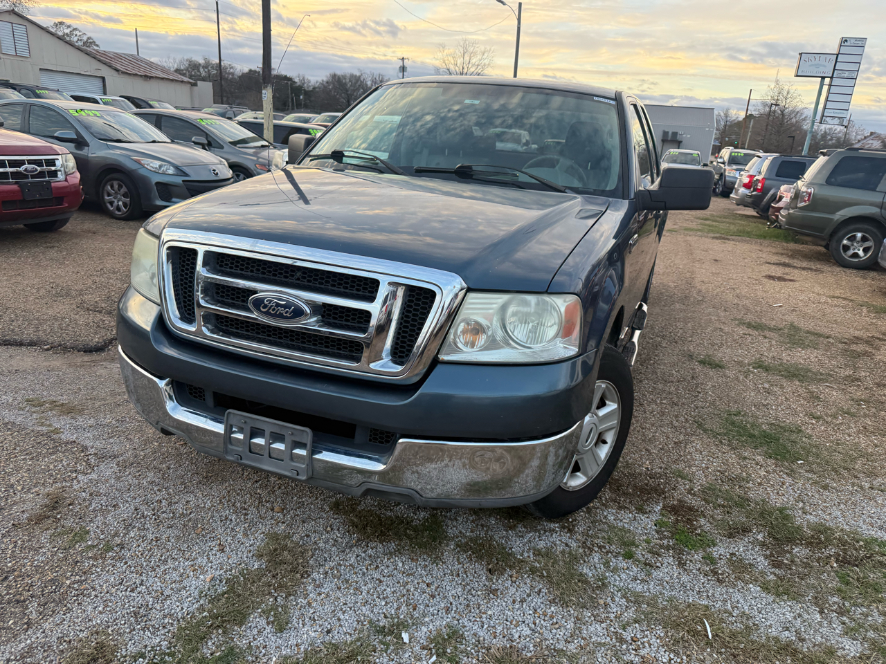 Ford F-150 2WD Supercab 133" FX2 2004