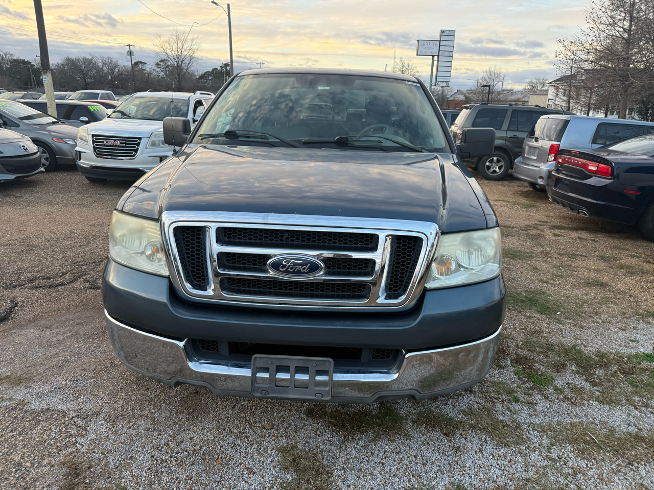 Ford F-150 2WD Supercab 133" FX2 2004
