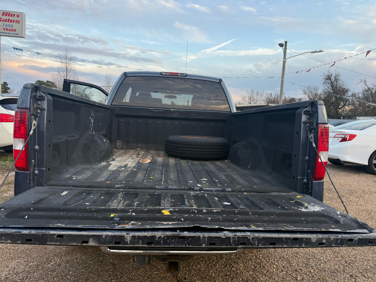 Ford F-150 2WD Supercab 133" FX2 2004