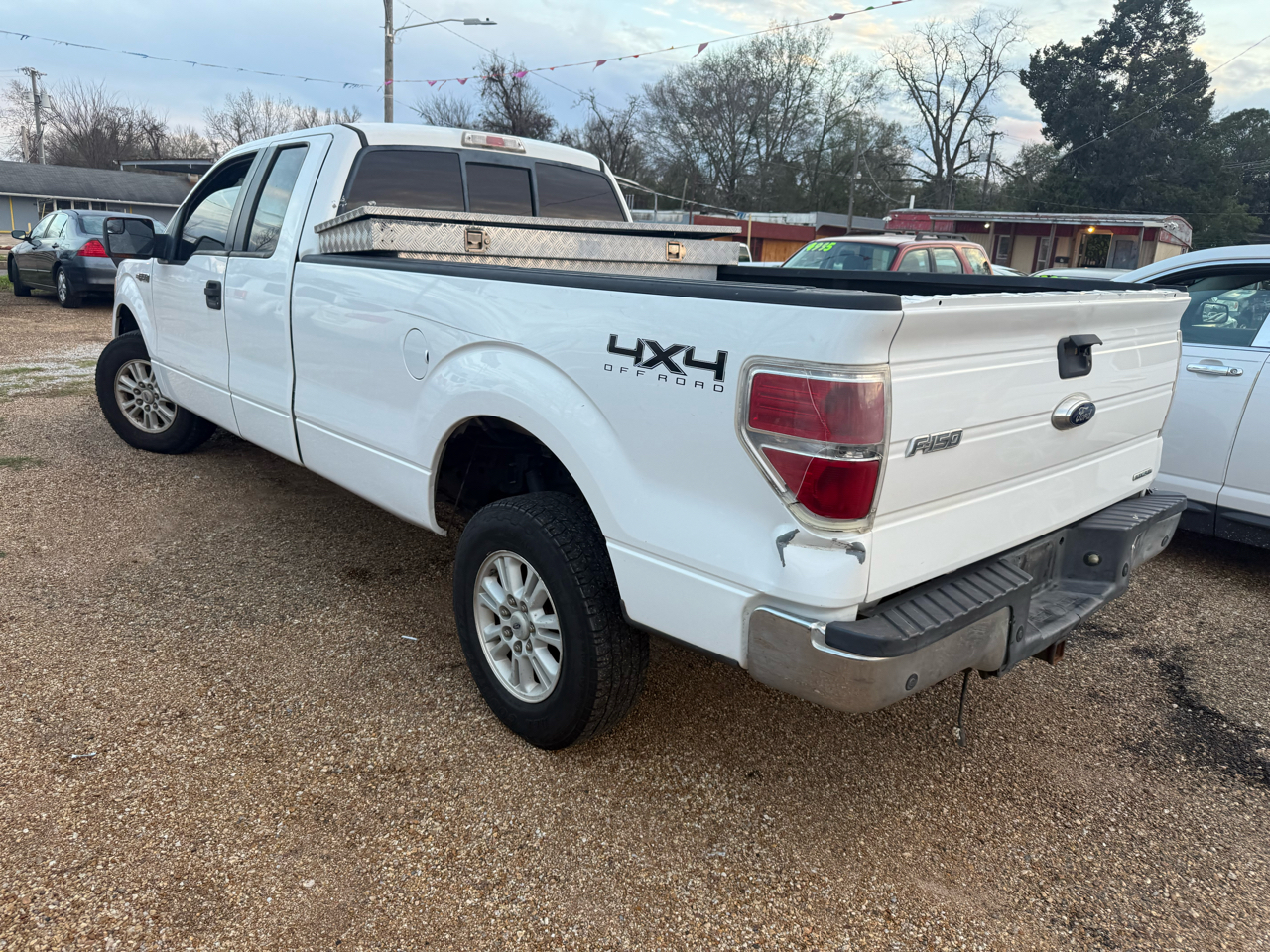 Ford F-150 4WD SuperCab 133" FX4 2013