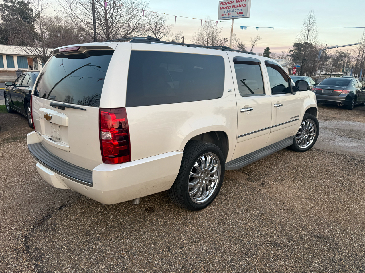 Chevrolet Suburban LTZ 1500 2WD 2013