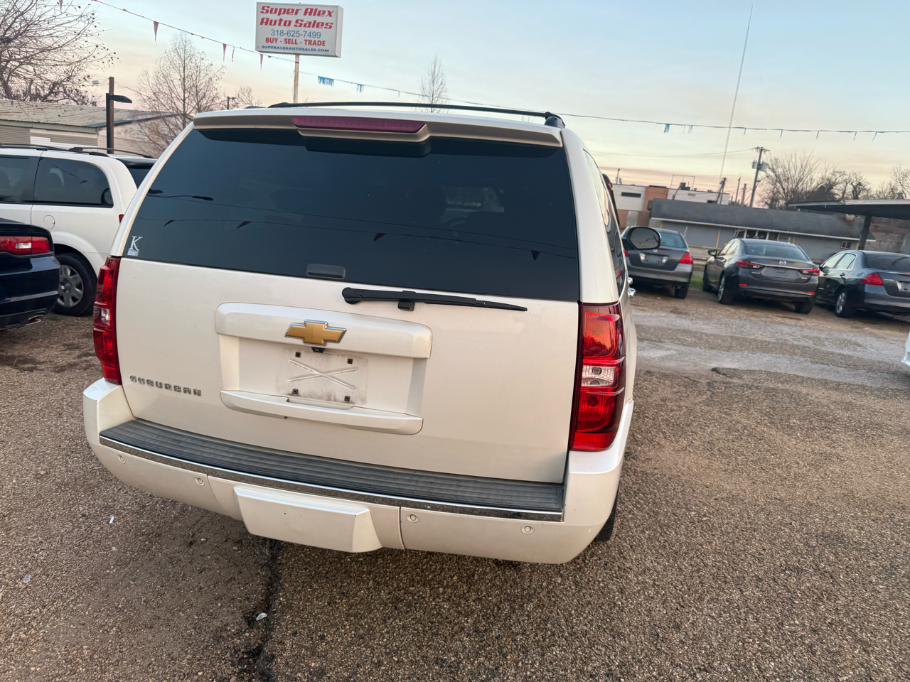 Chevrolet Suburban LTZ 1500 2WD 2013