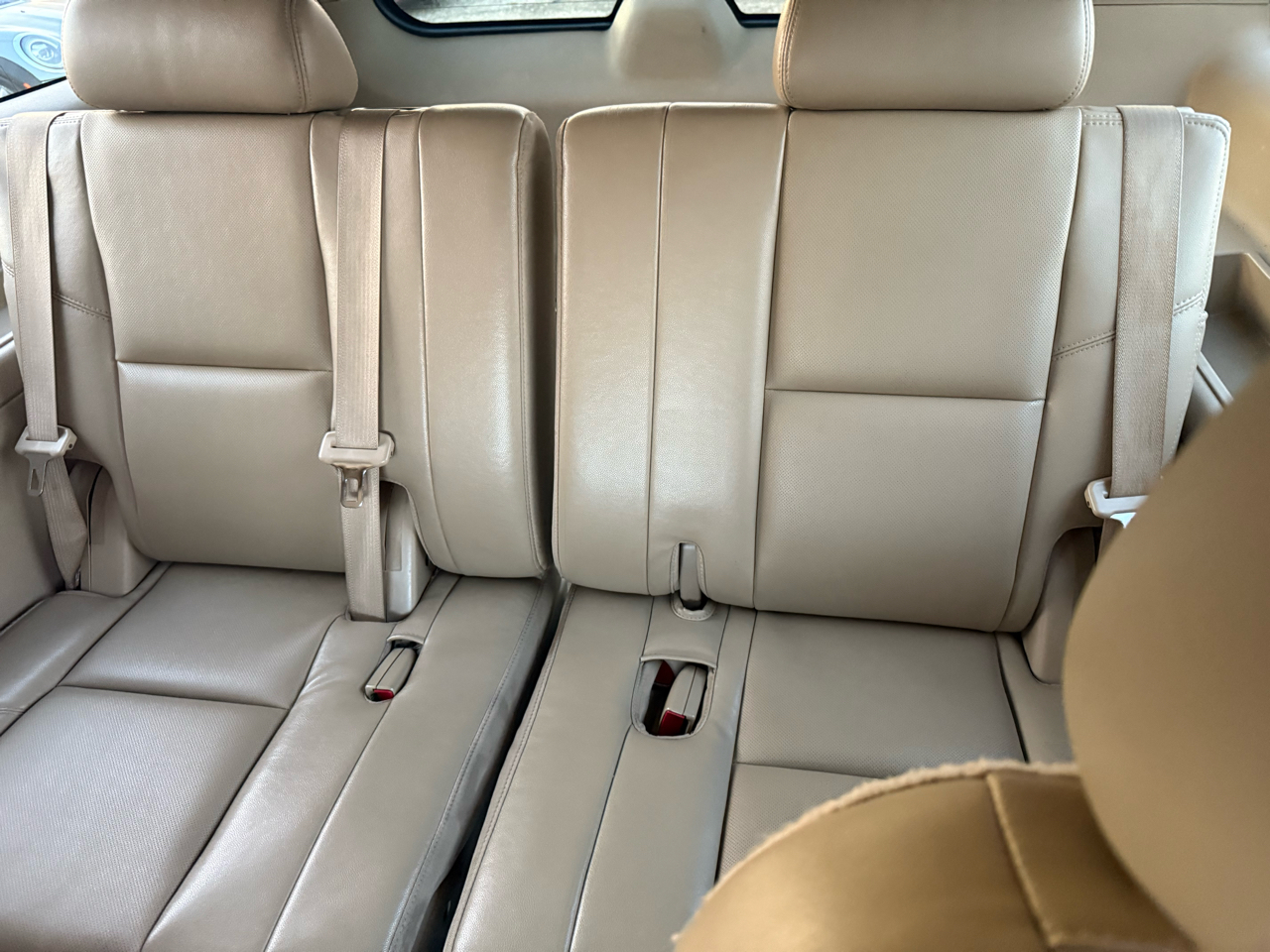 Chevrolet Suburban LTZ 1500 2WD 2013