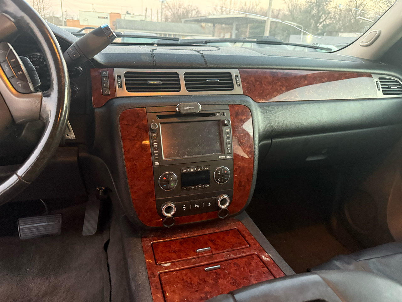 Chevrolet Suburban LTZ 1500 2WD 2013