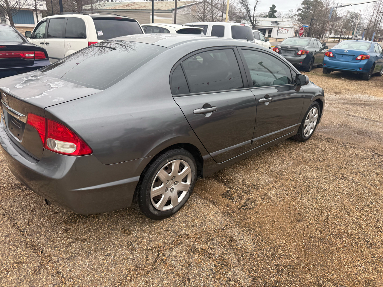 Honda Civic 4dr Sdn DX Auto 2010