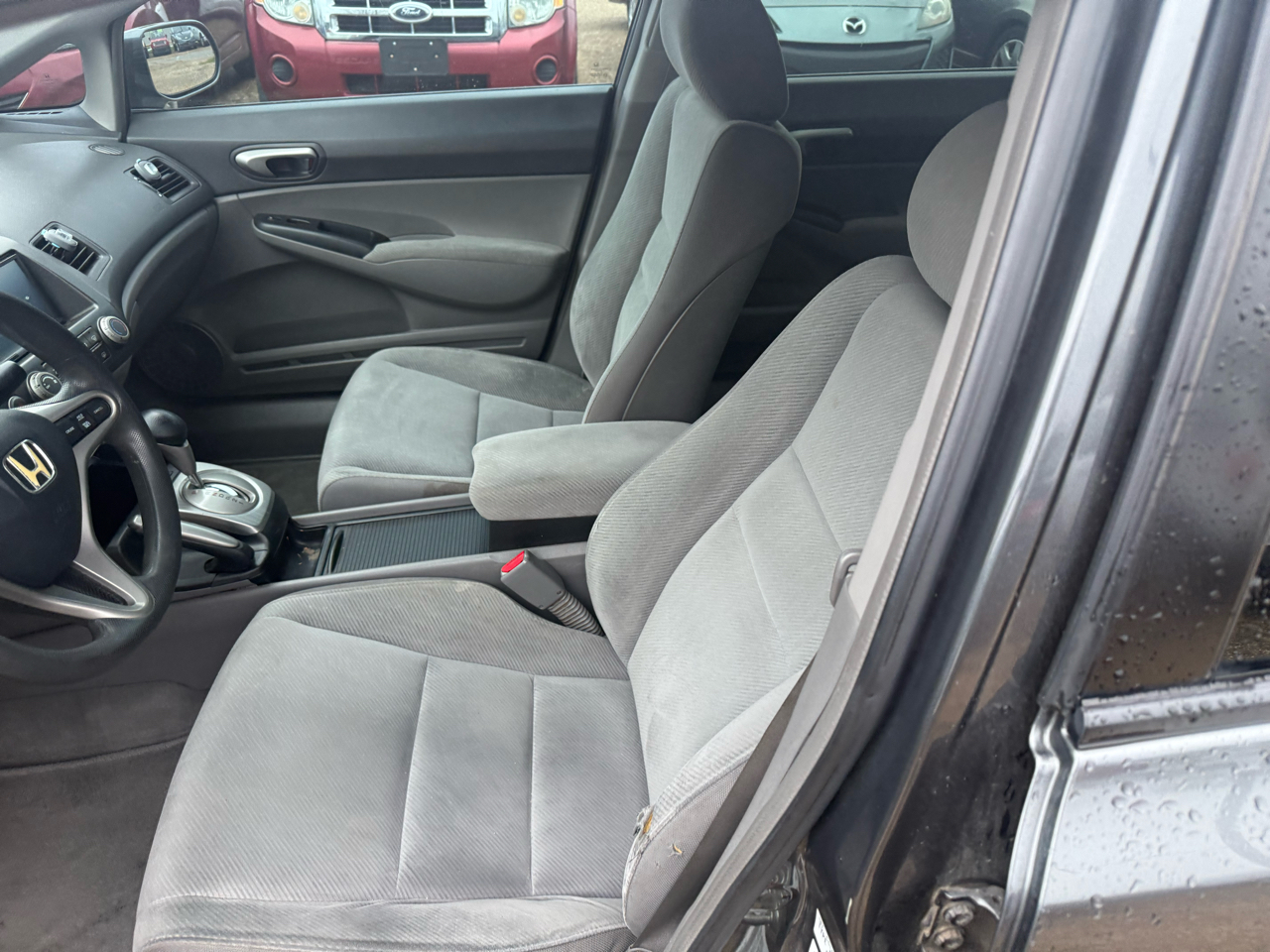 Honda Civic 4dr Sdn DX Auto 2010