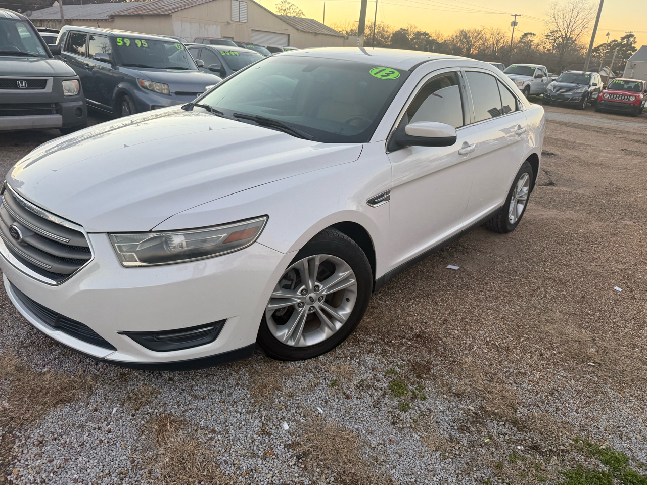 Ford Taurus SEL FWD 2013