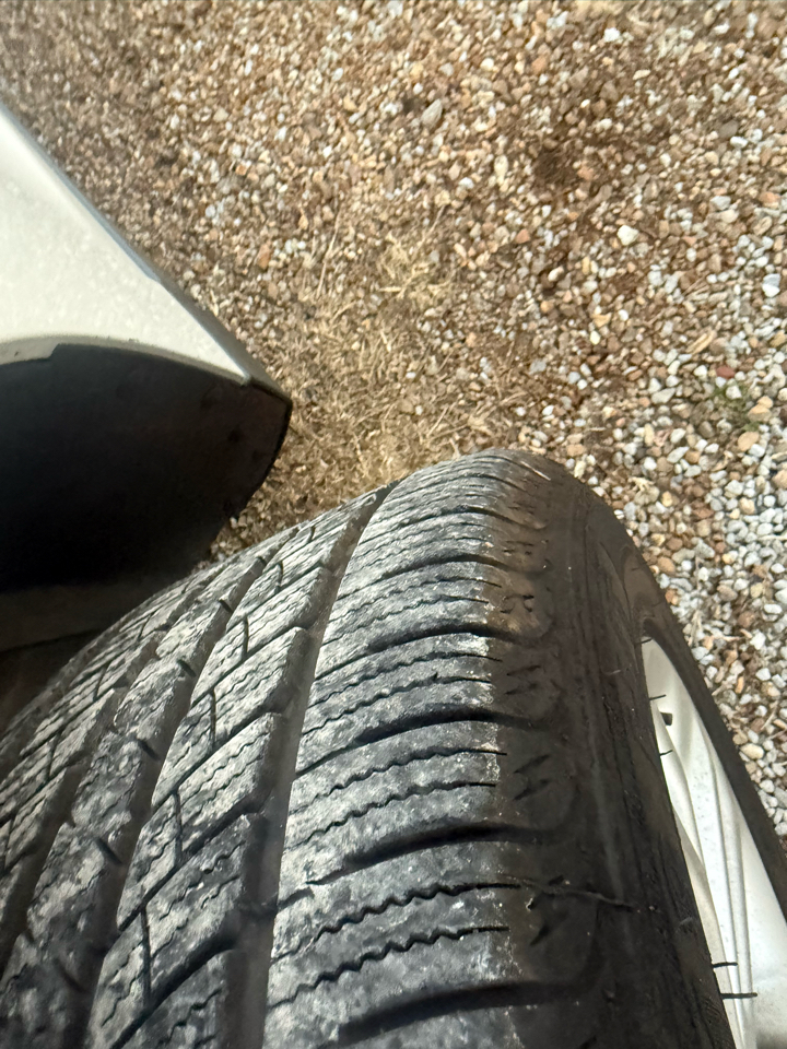 Ford Taurus SEL FWD 2013