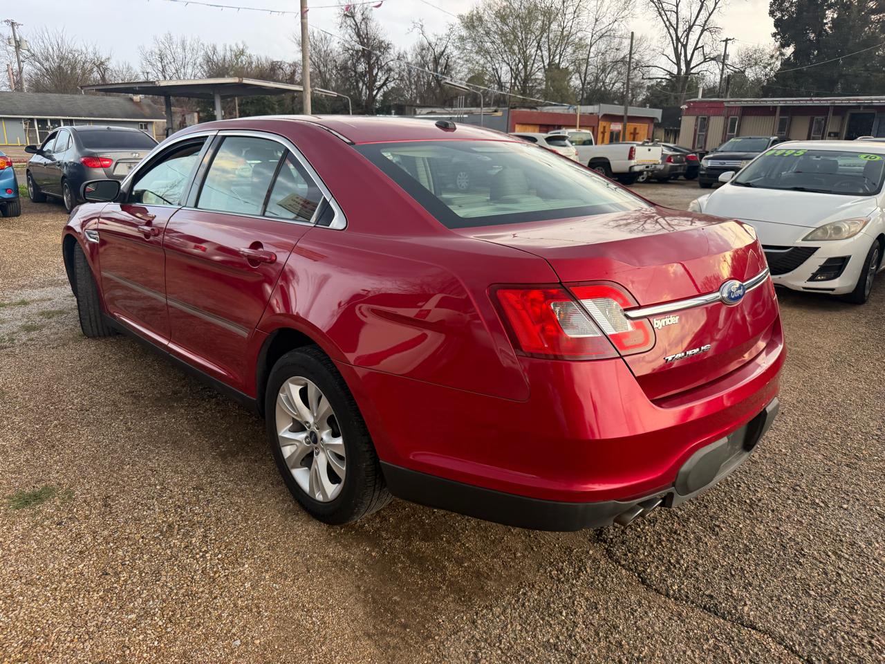 Ford Taurus SEL FWD 2012