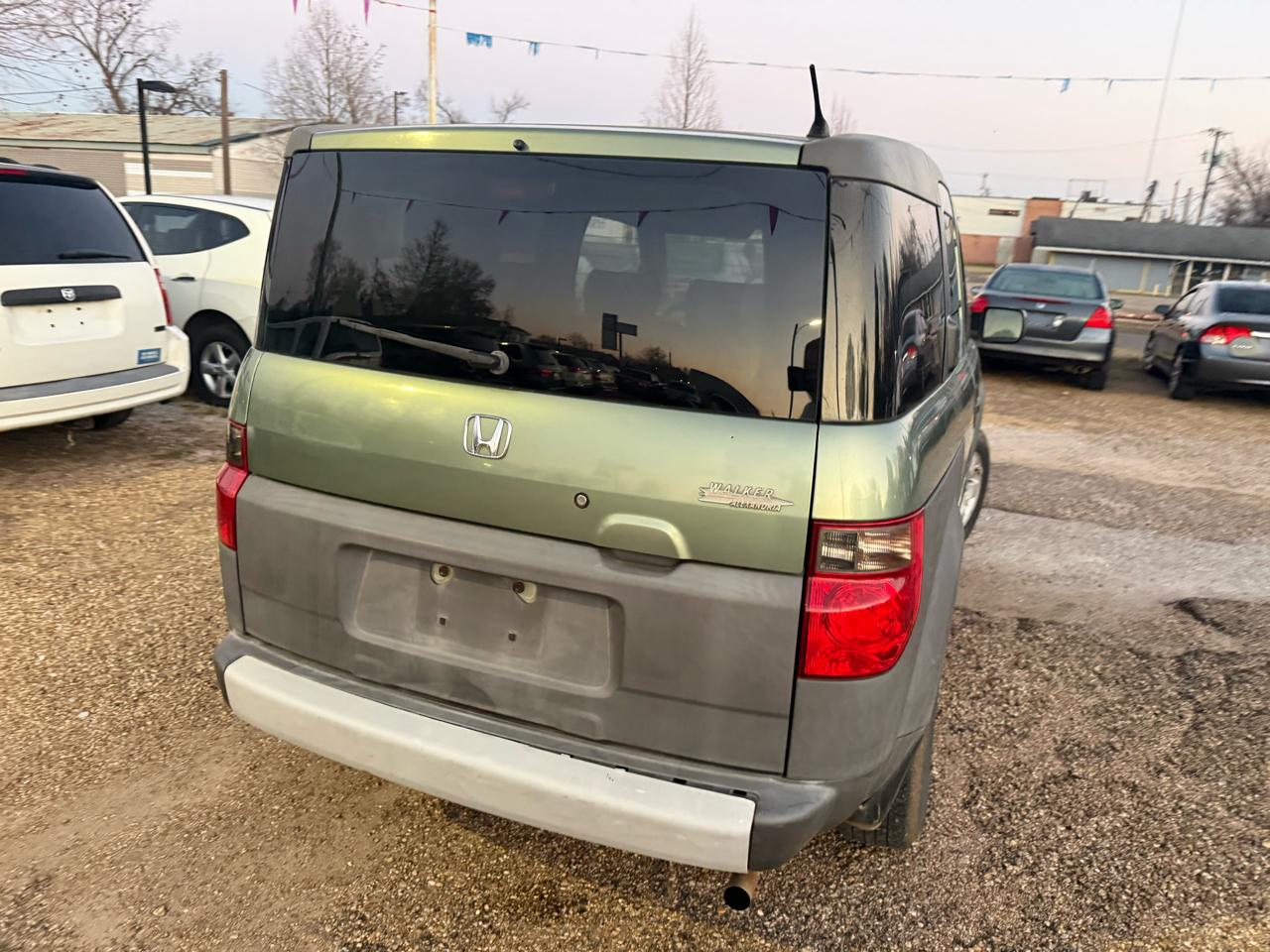 Honda Element EX 2WD AT 2004