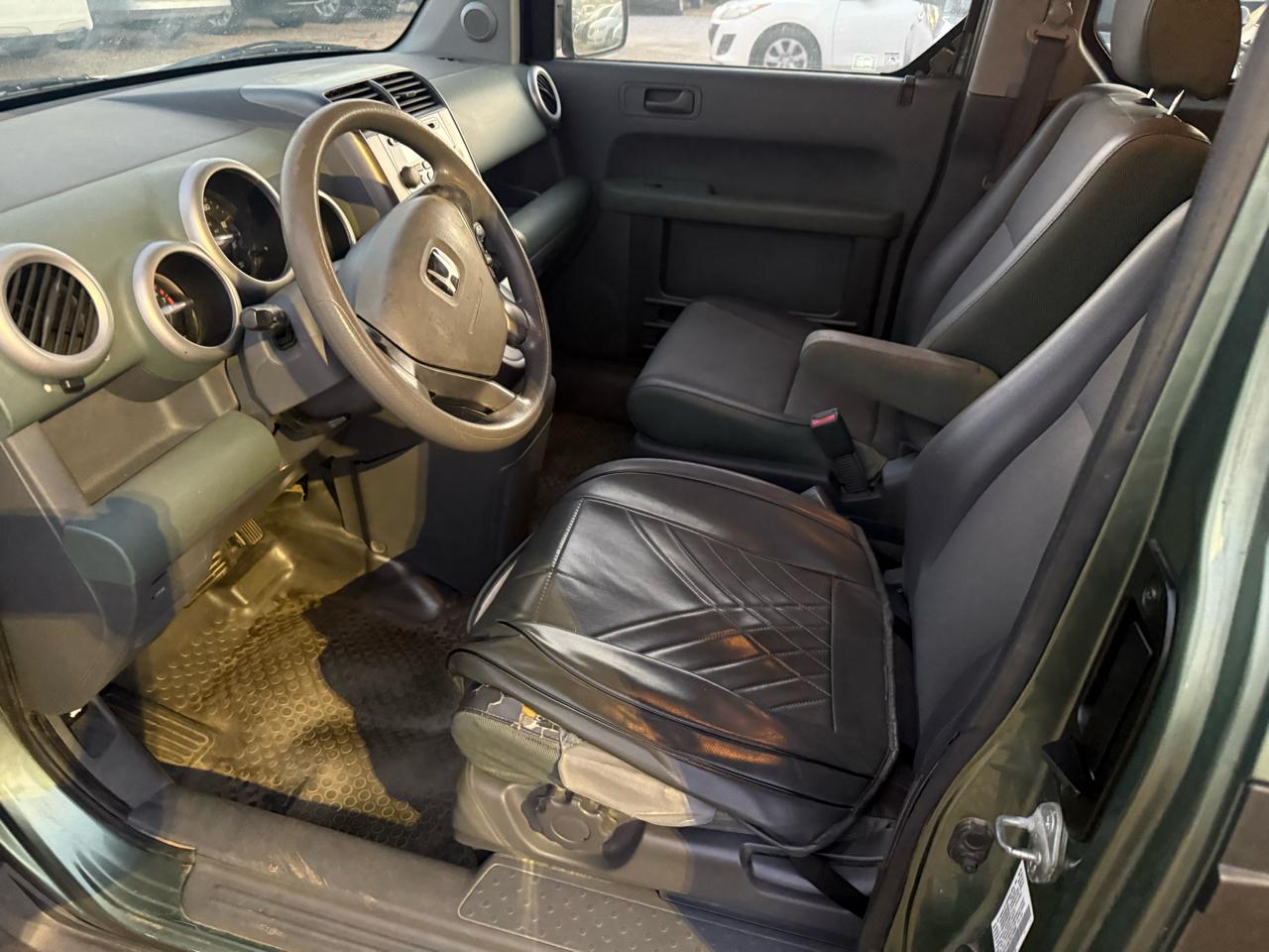 Honda Element EX 2WD AT 2004