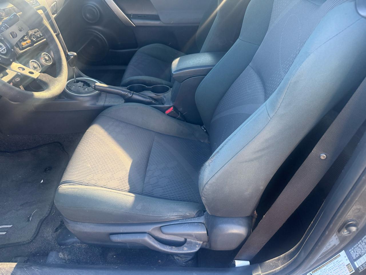 Scion tC 2dr HB Auto (Natl) 2013