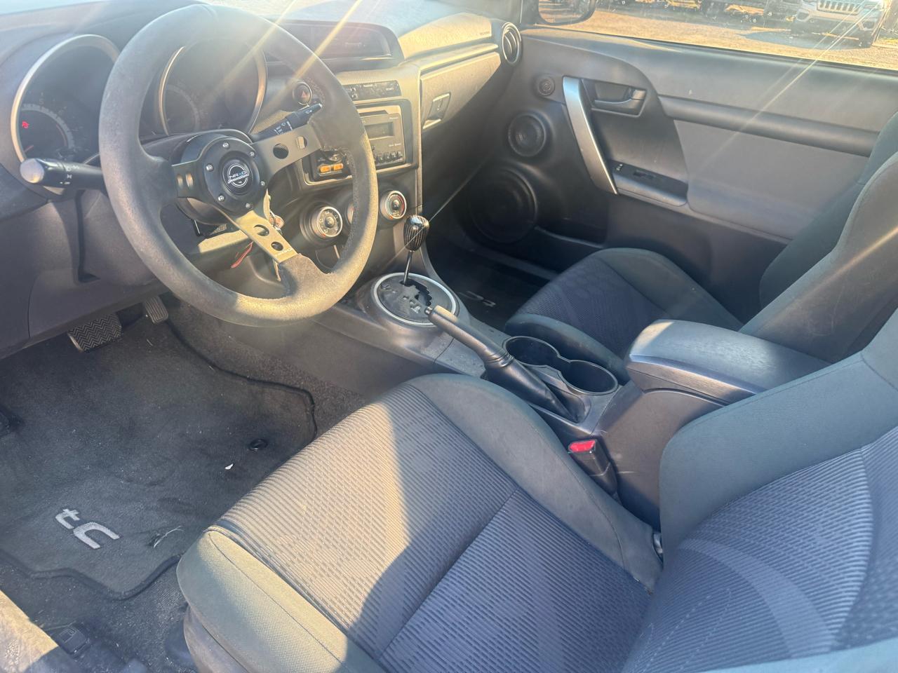 Scion tC 2dr HB Auto (Natl) 2013