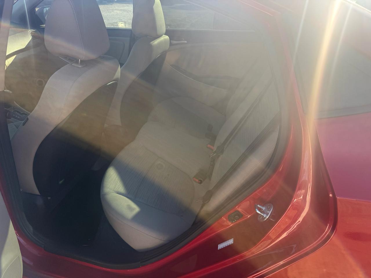 Hyundai Accent SE 4-Door 6A 2016