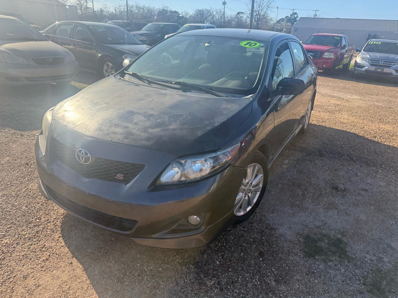 Toyota Corolla 4dr Sdn Auto LE (Natl) 2010