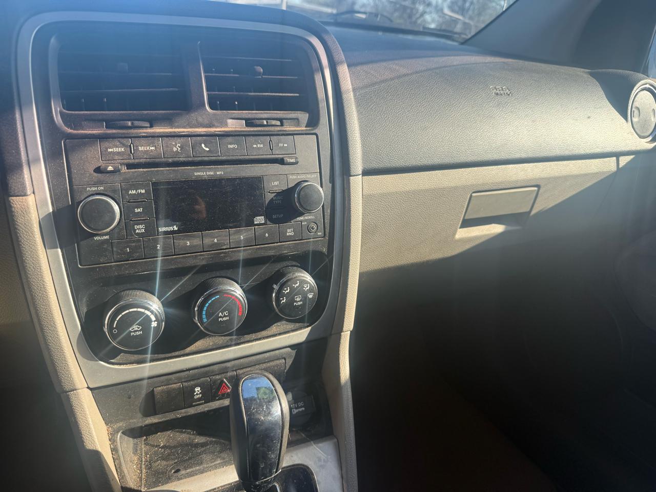 Dodge Caliber Mainstreet 2011