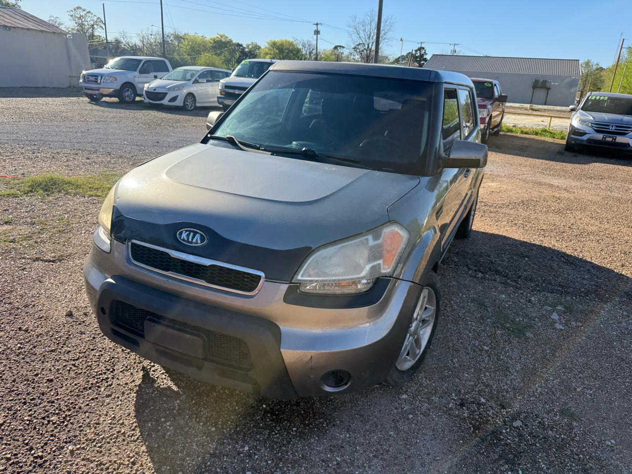 Kia Soul + 2011