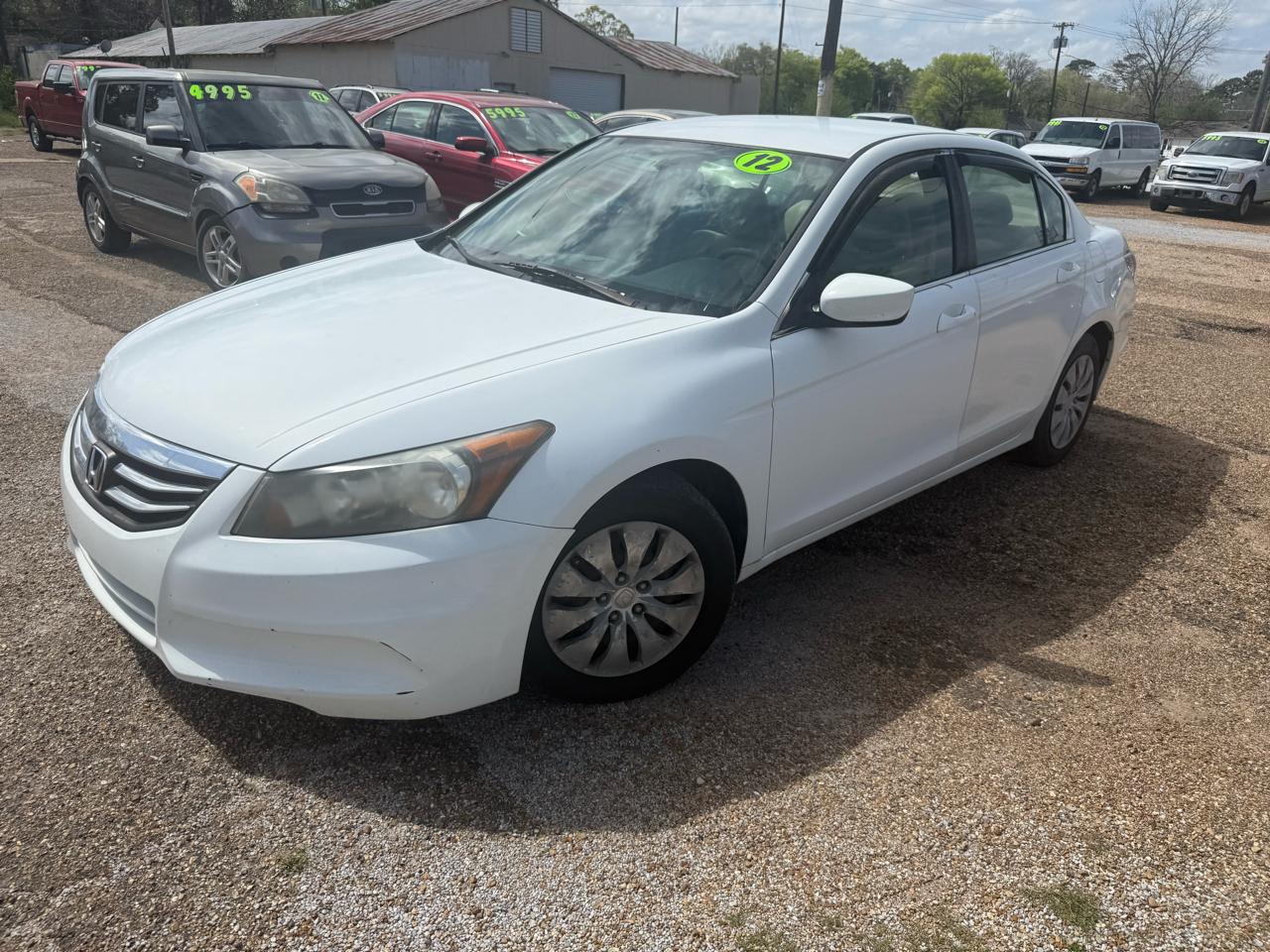 Honda Accord LX sedan AT 2012