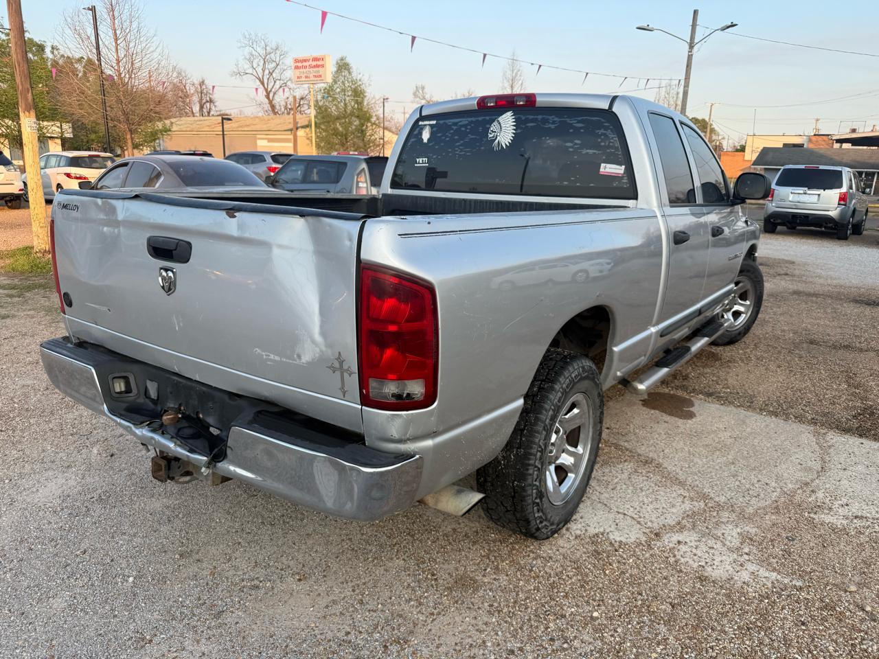Dodge Ram 1500 Laramie Quad Cab Long Bed 2WD 2005