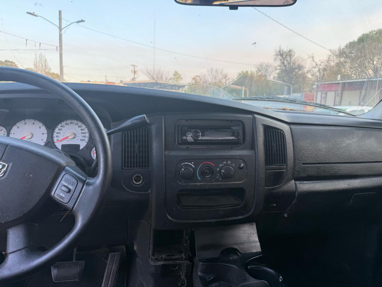 Dodge Ram 1500 Laramie Quad Cab Long Bed 2WD 2005