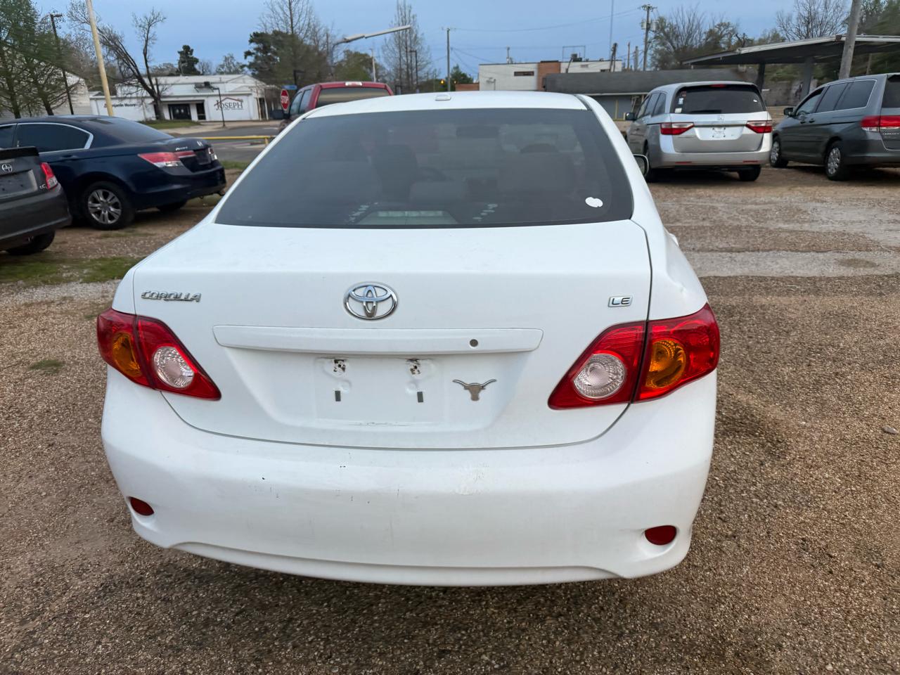 Toyota Corolla 4dr Sdn Auto LE (Natl) 2009