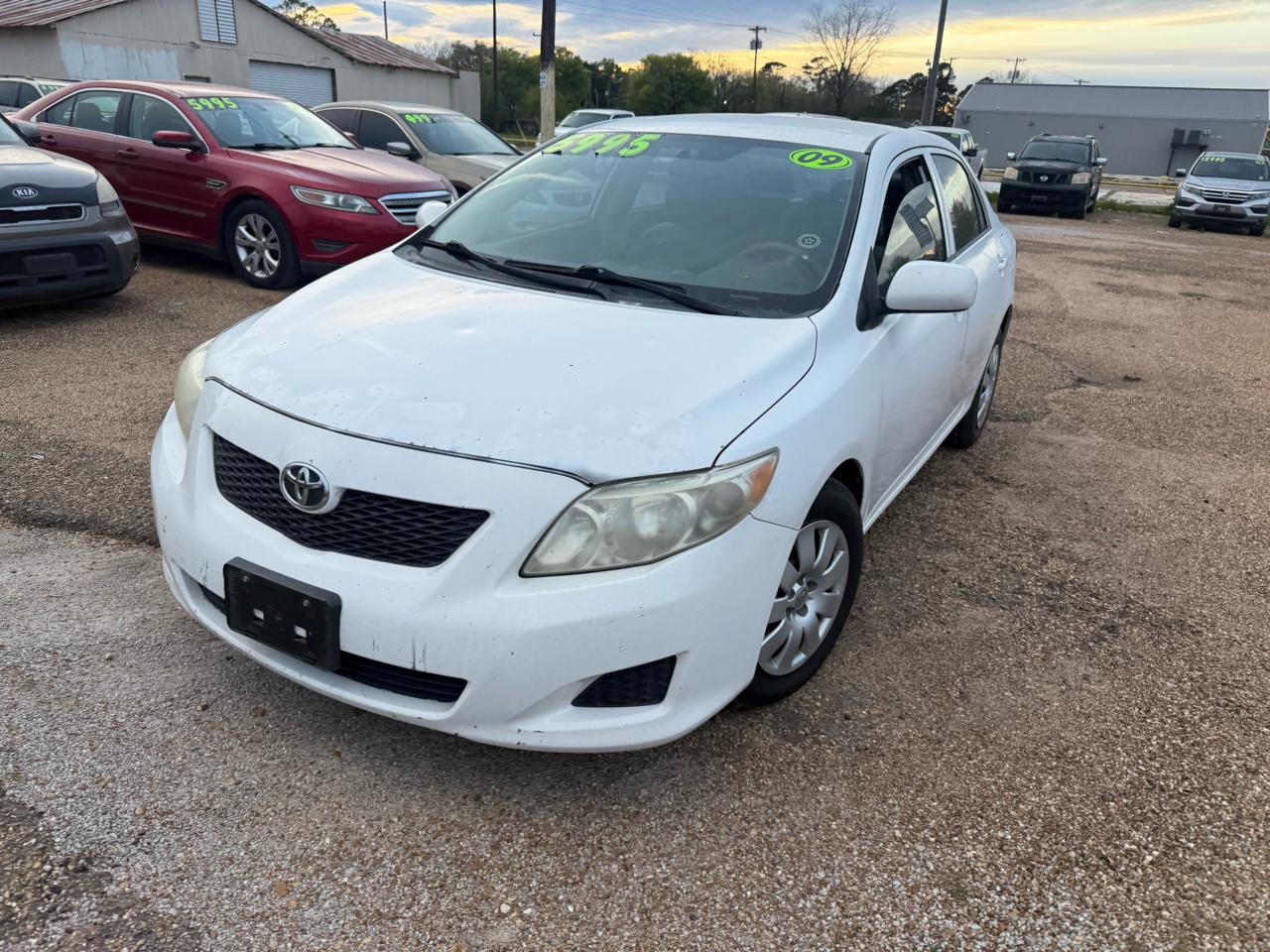 Toyota Corolla 4dr Sdn Auto LE (Natl) 2009