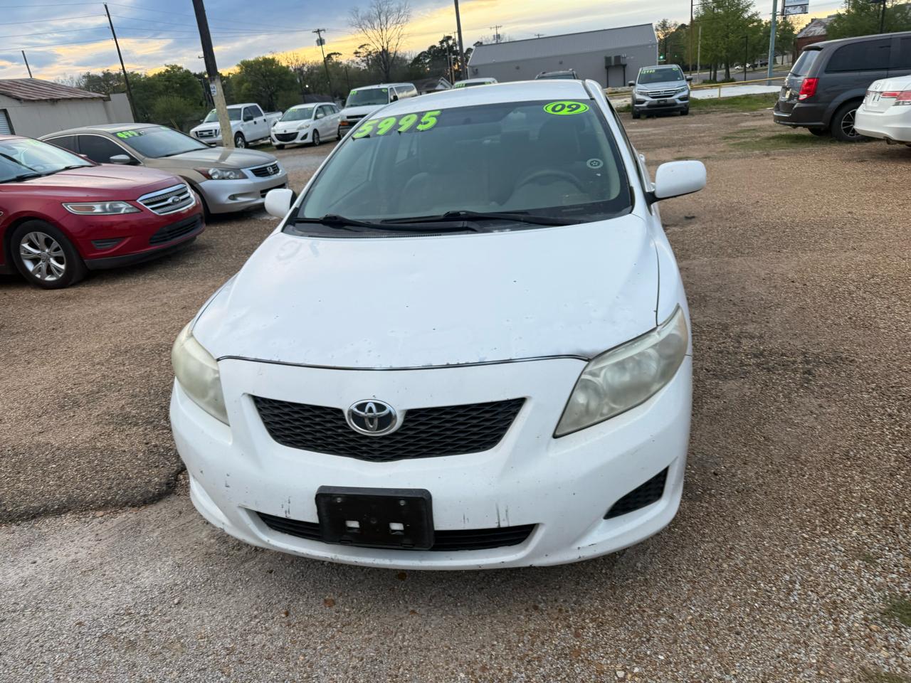 Toyota Corolla 4dr Sdn Auto LE (Natl) 2009