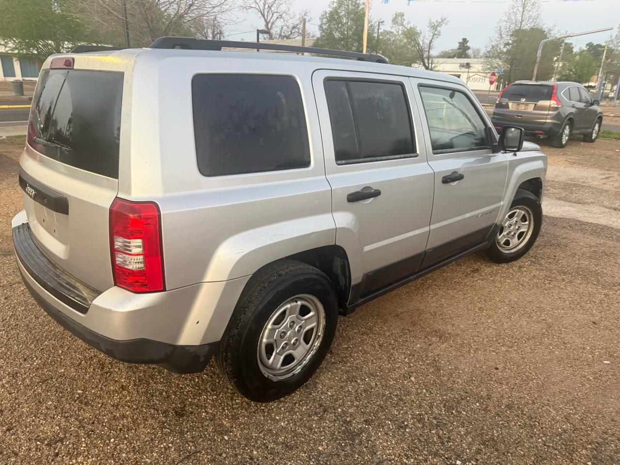 Jeep Patriot Sport 2WD 2014