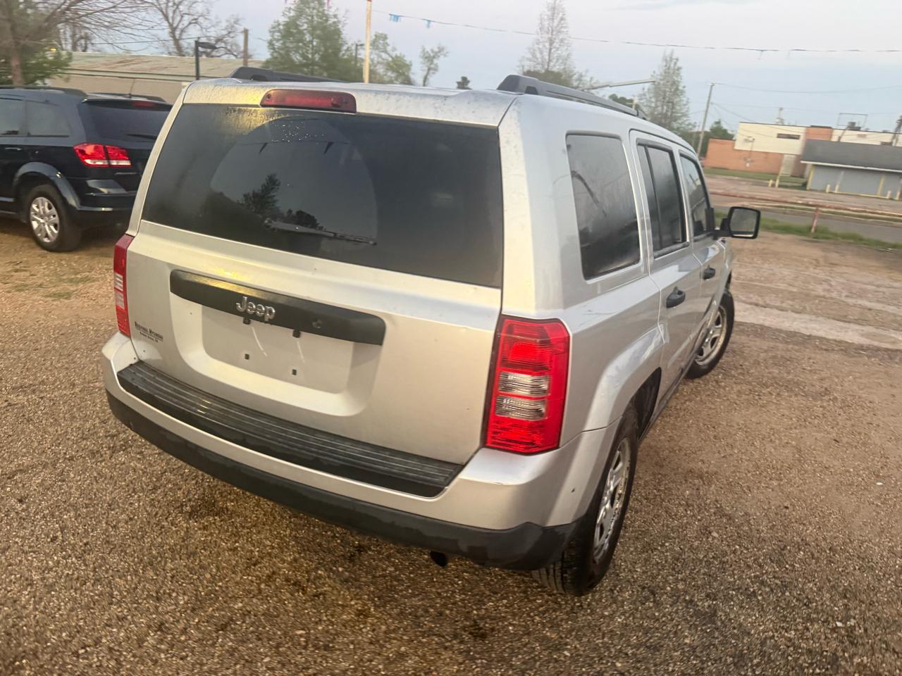 Jeep Patriot Sport 2WD 2014