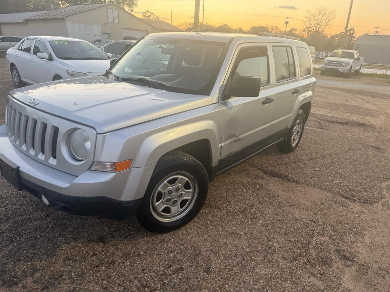 Jeep Patriot Sport 2WD 2014