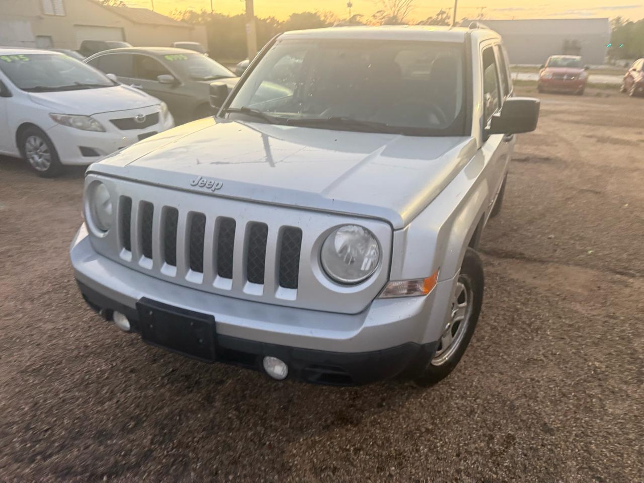 Jeep Patriot Sport 2WD 2014