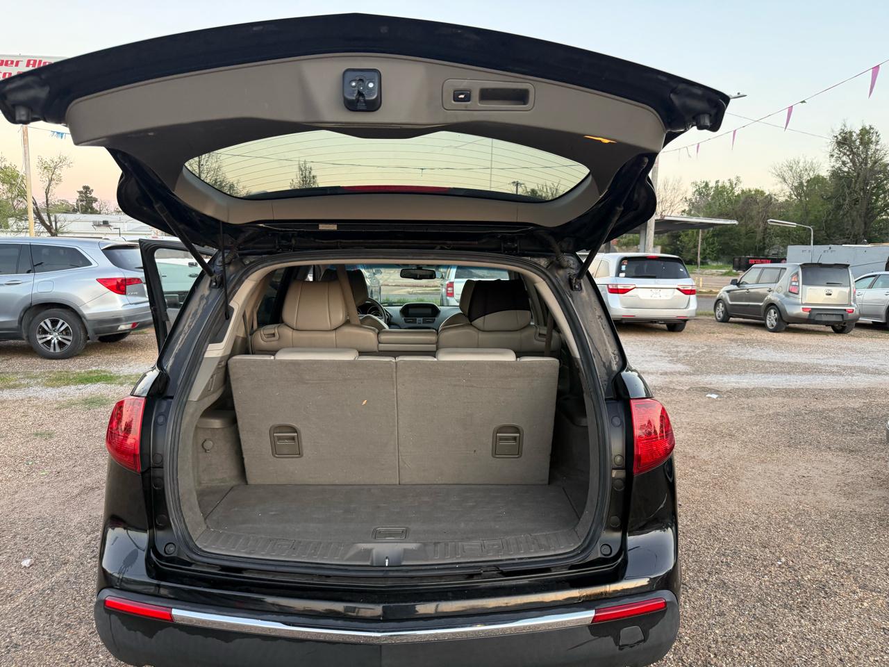 Acura MDX 6-Spd AT w/Tech Package 2011