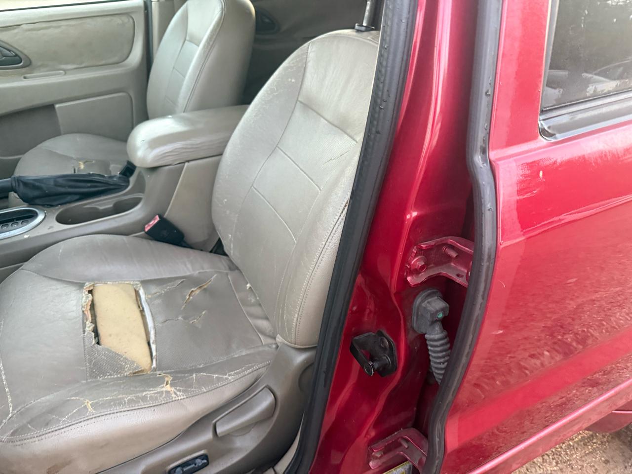 Ford Escape Limited 2WD 2006