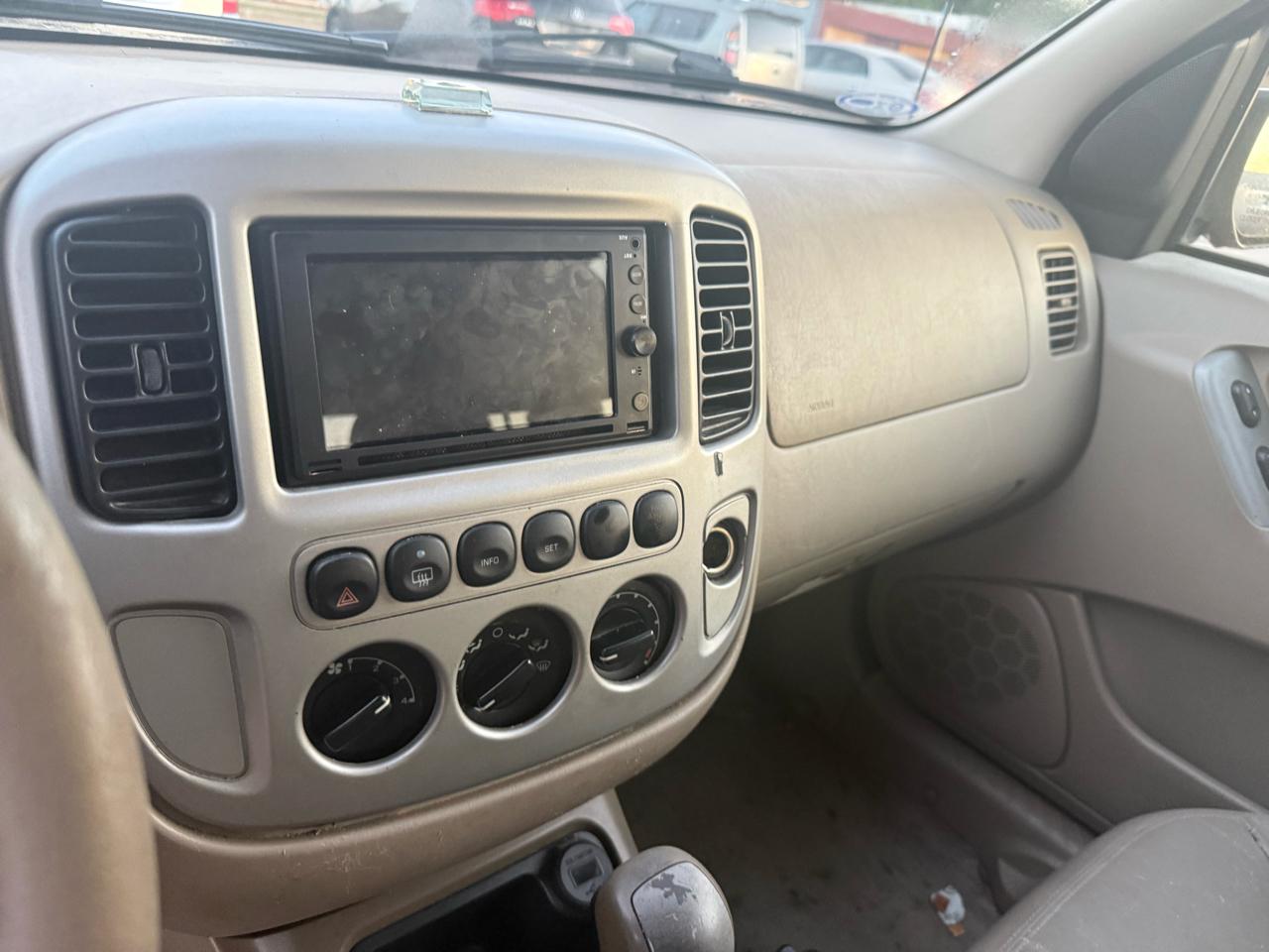 Ford Escape Limited 2WD 2006