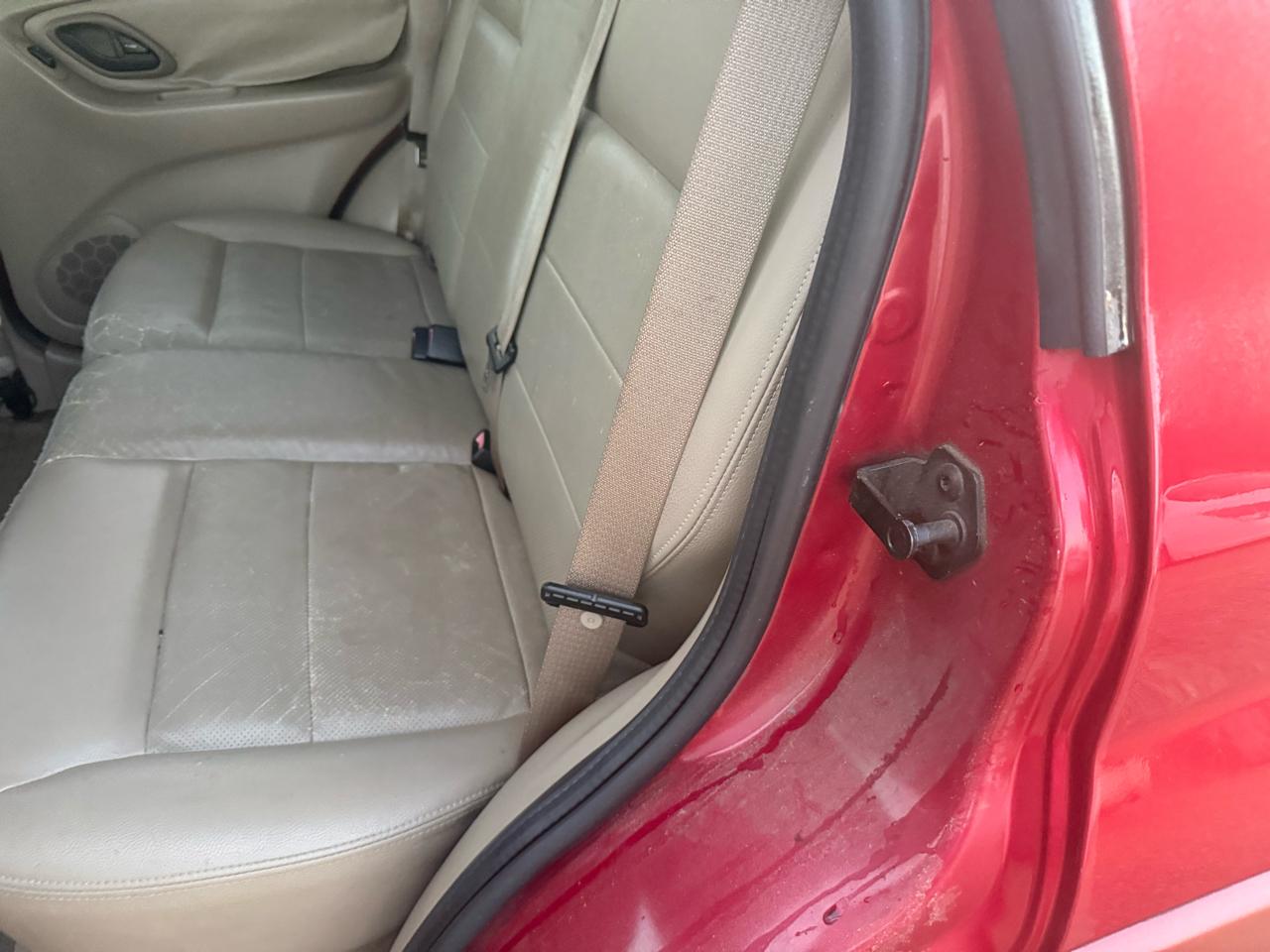 Ford Escape Limited 2WD 2006