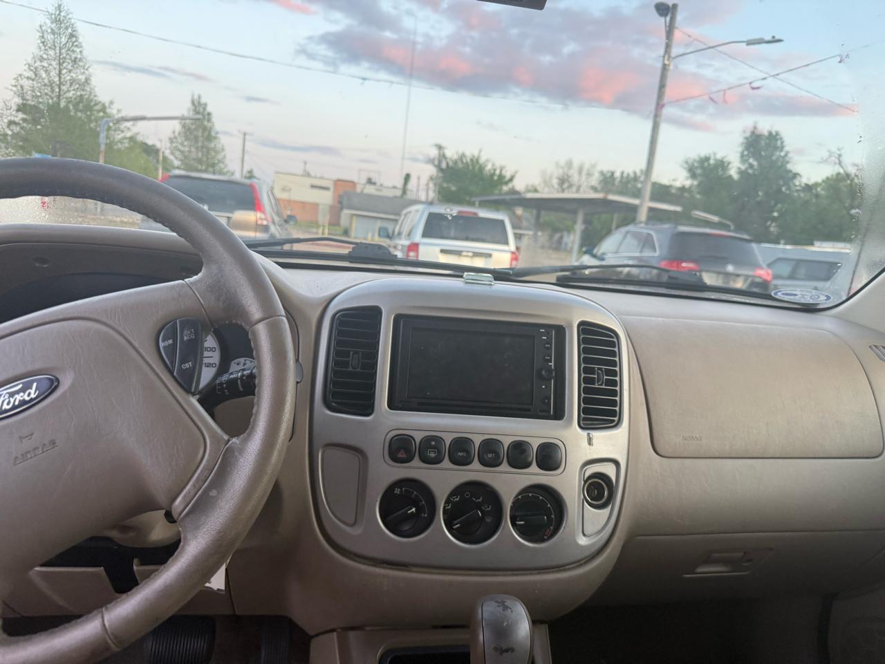 Ford Escape Limited 2WD 2006