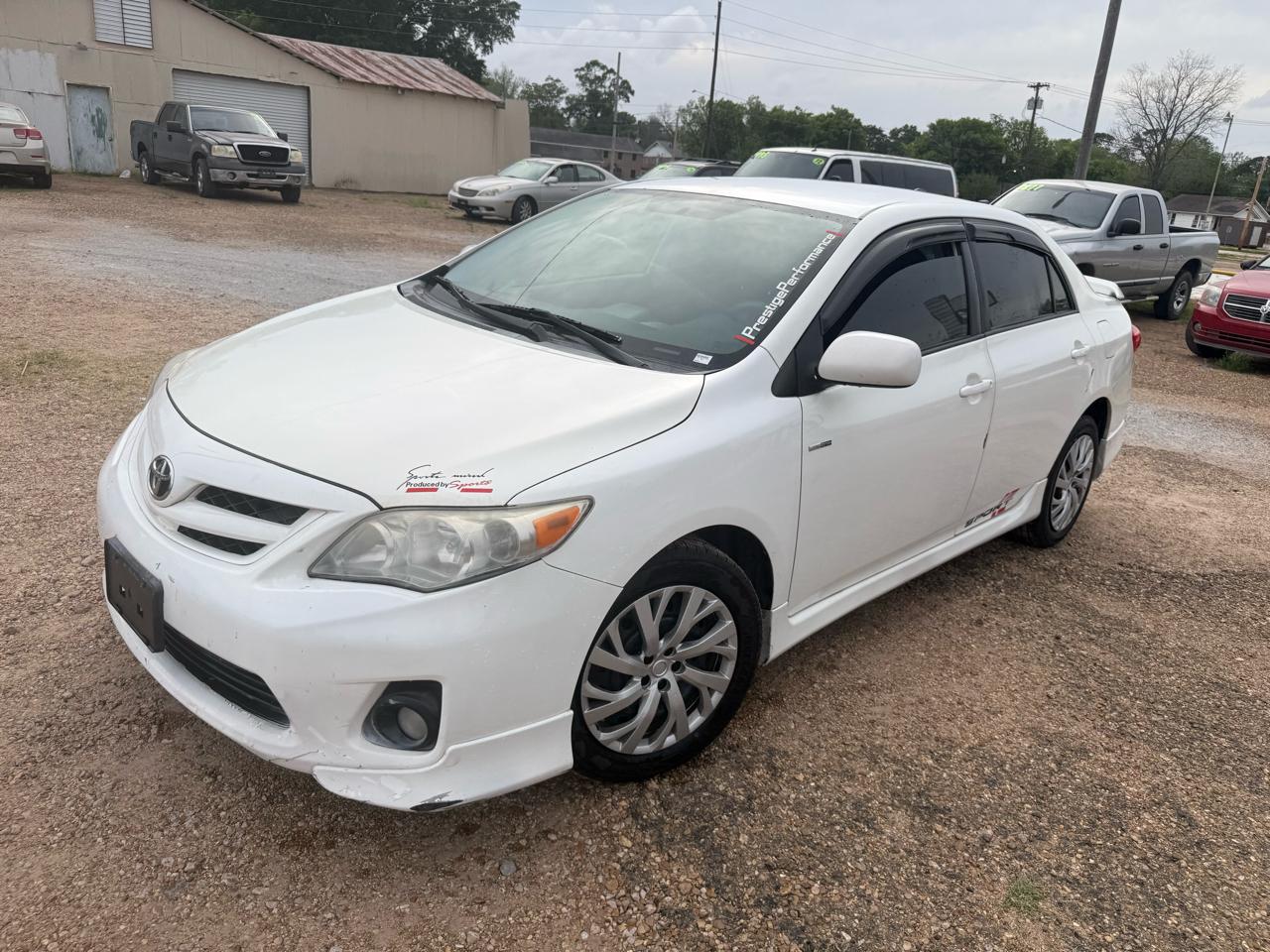 Toyota Corolla 4dr Sdn Auto S (Natl) 2013