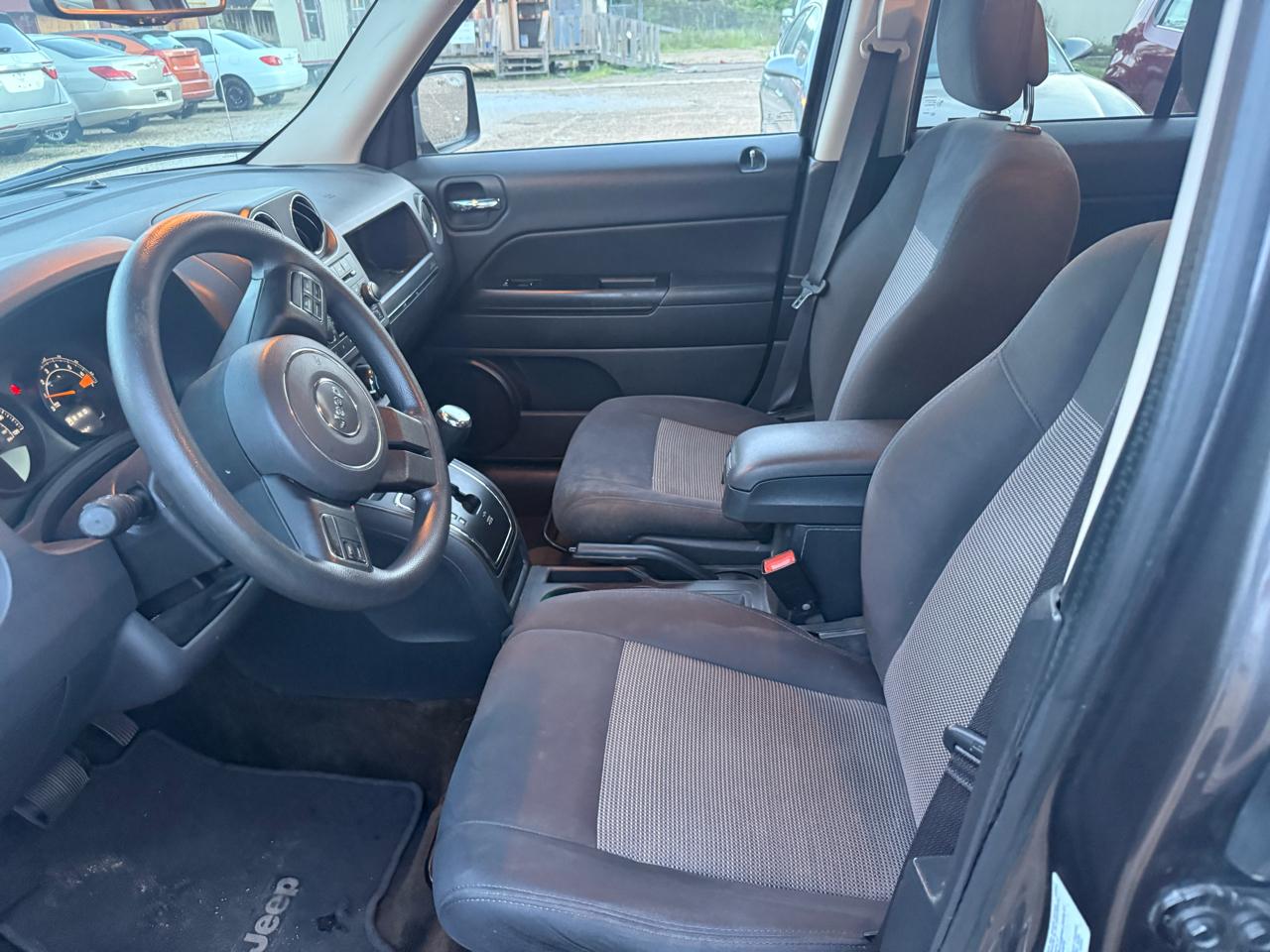 Jeep Patriot Sport 2WD 2016