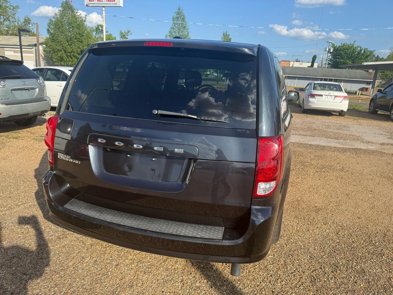 Dodge Grand Caravan SE 2013